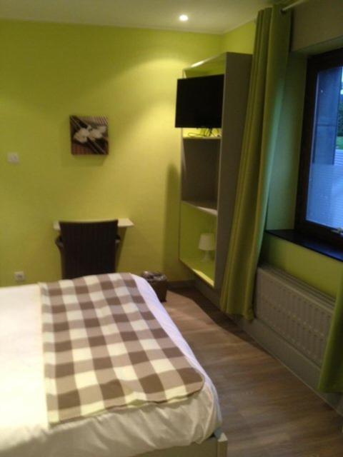 Hotel Val De La Cascade Stavelot Εξωτερικό φωτογραφία
